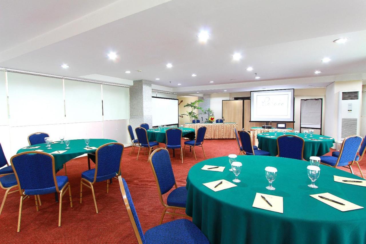 Shankee Sudirman Jakarta Exterior foto